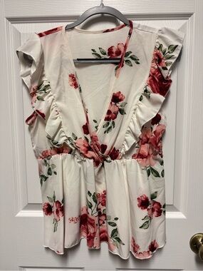 SHEIN Cream Floral Ruffle Blouse